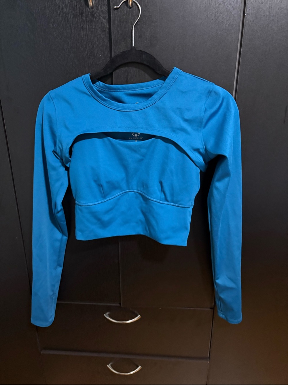 Move Theology Long Sleeve Crop Top Sports Bra